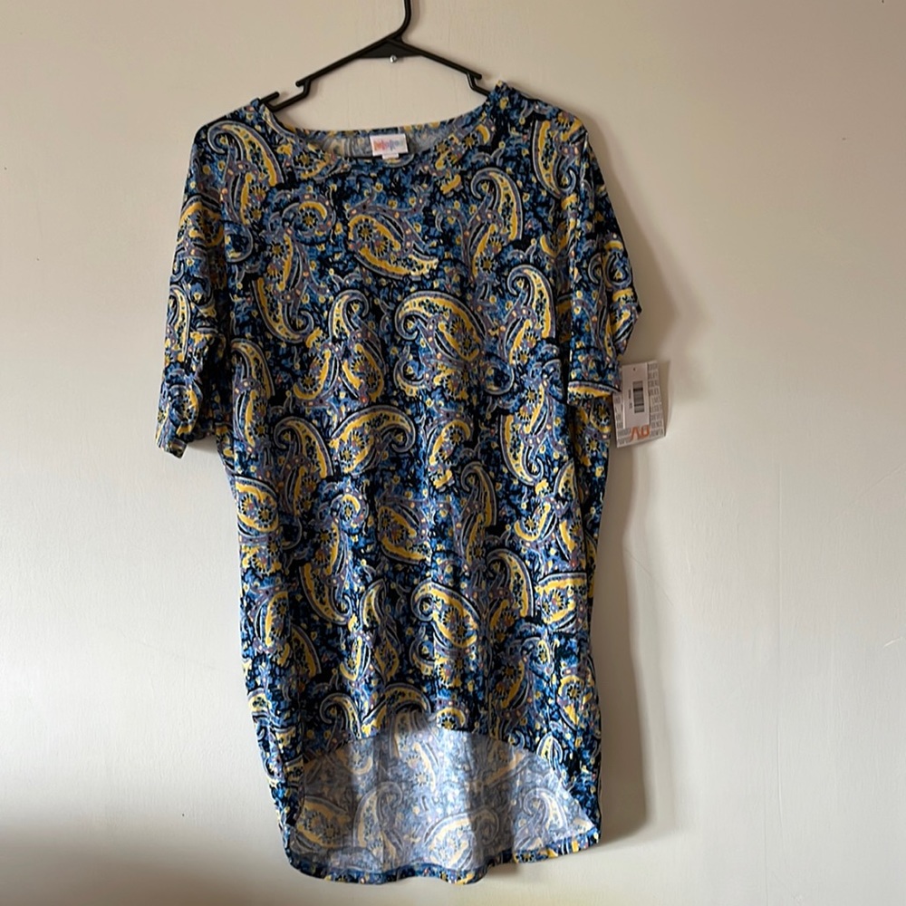 LulaRoe xs irma